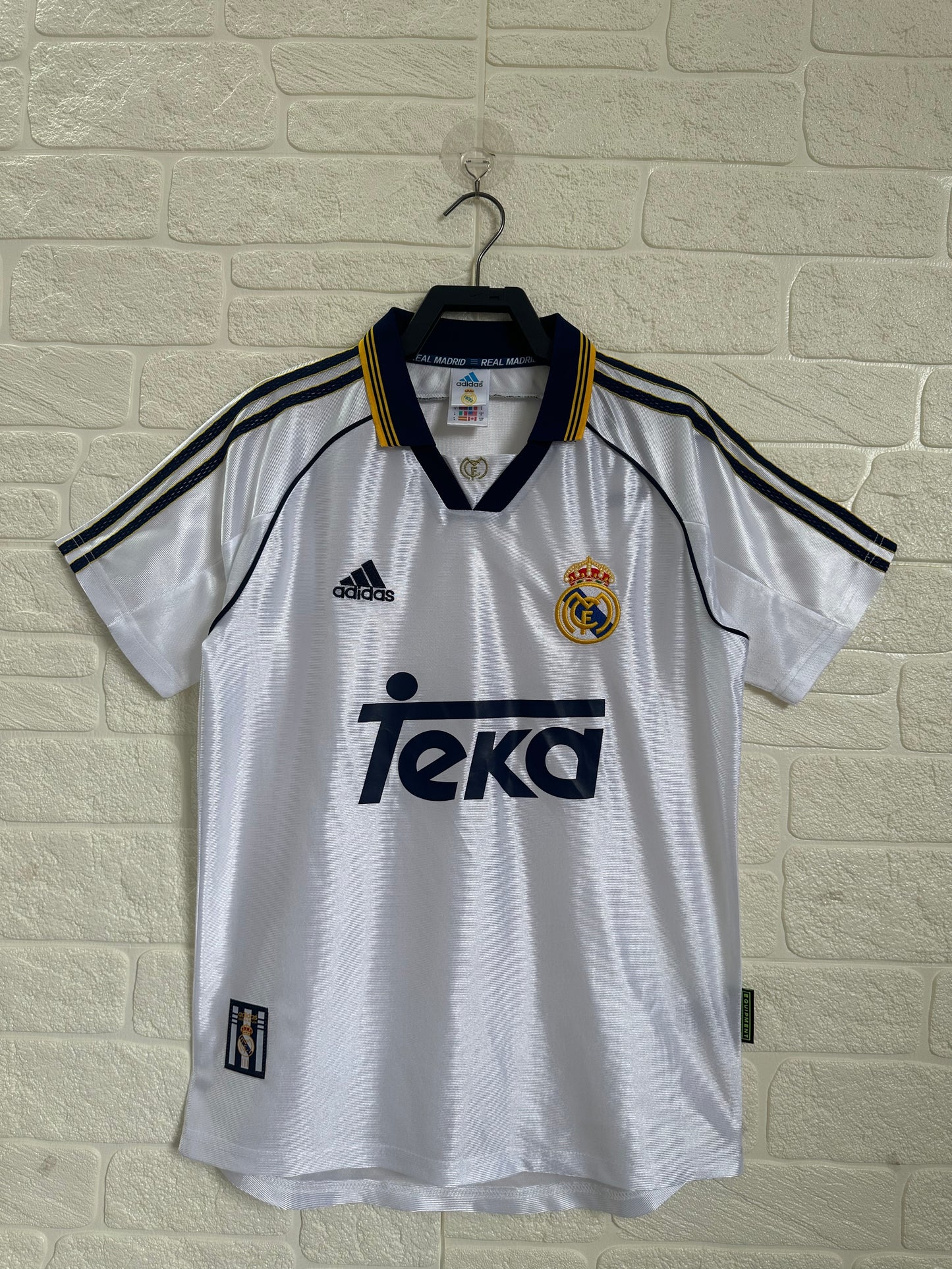 1998/2000 Real Madrid home shirt